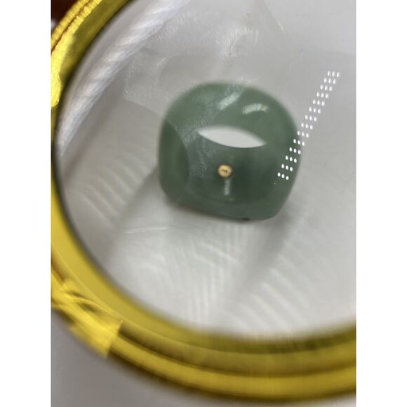 Jade Natural Icy Green Jadeite and MOP Flower Saddle Beautiful 14k Ring 7.5-8 - Picture 6 of 13